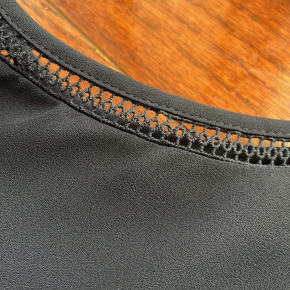 Business Tank - Picture 2 of 4